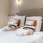 Luxury Grand Air-conditioned In The Heart Of * Paříž
