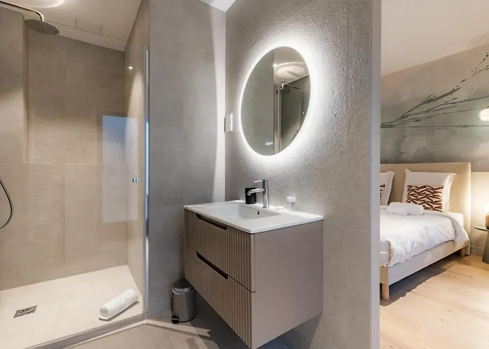 Luxury Grand Air-conditioned In The Heart Of Apartamento